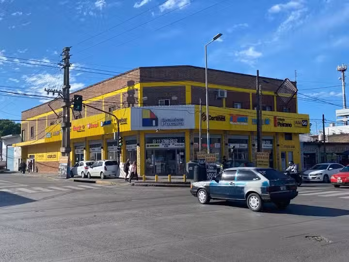 Cer&aacute;micos Pucar&aacute;