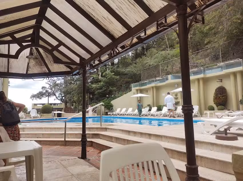 Complejo Tur&iacute;stico Villa Termal de Reyes