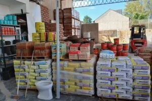 Corralon Casa Liendo