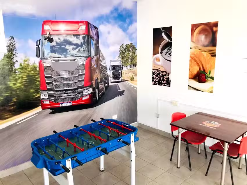 Duchas y lavander&iacute;a camiones Megaparador YPF Perdriel