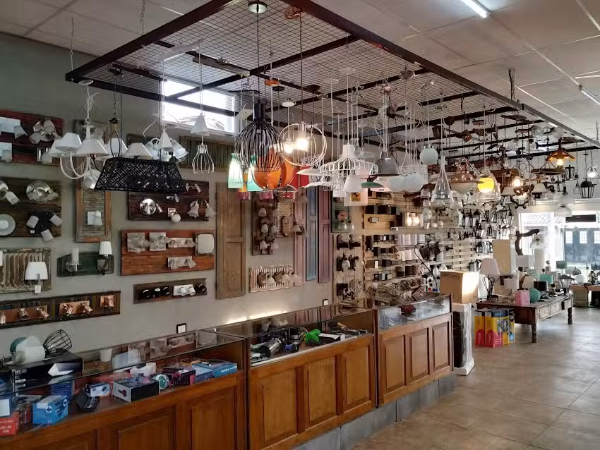 Electricidad Domselaar. Ferreter&iacute;a y todo lo necesario para el hogar