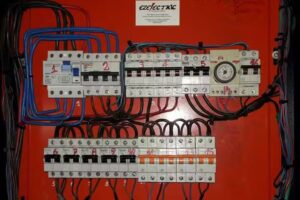 EZELECTRIC Instalaciones Electricas