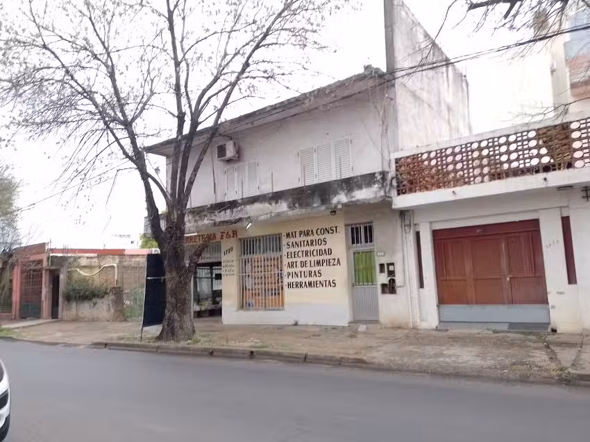 Ferreter&iacute;a F & R