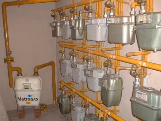 GASISTA MATRICULADO PLOMERO DESTAPACIONES CON M&Aacute;QUINA