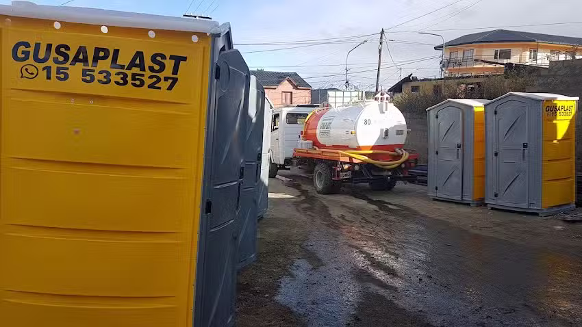 GUSAPLAST DESAGOTE Y ALQUILER DE BA&Ntilde;OS QU&Iacute;MICOS.