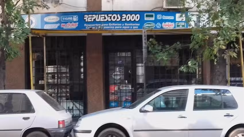 REPUESTOS 2000
