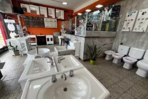 Sanitarios Bernal Pl&aacute;stica