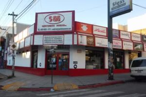 Sanitarios Mor&oacute;n