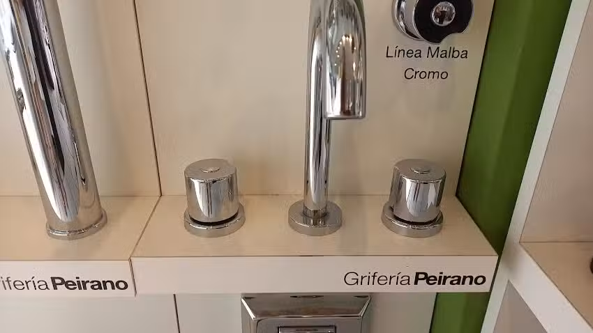 Sanitarios Tarag&uuml;&iacute;