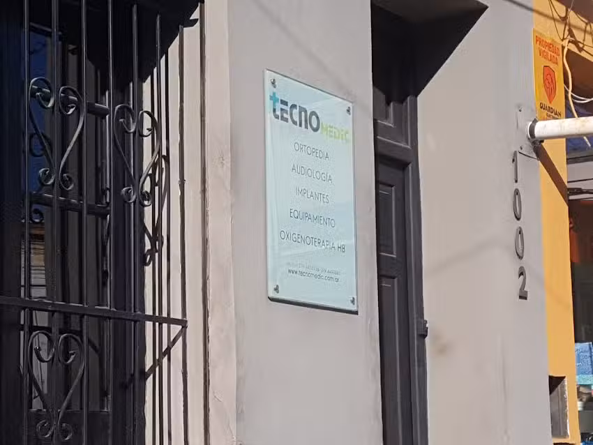 TecnoMedic . INSUMOS Y SERVICIOS EN SALUD